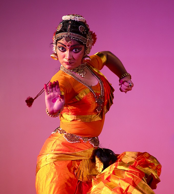Souraja Tagore (Mamallapuram Dance Festival 2012 - Bharatanatyam)